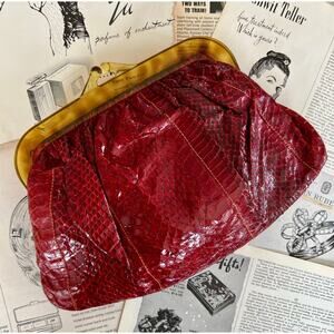 Vintage 1950s Red Snakeskin Kiss Lock Evening Clutch